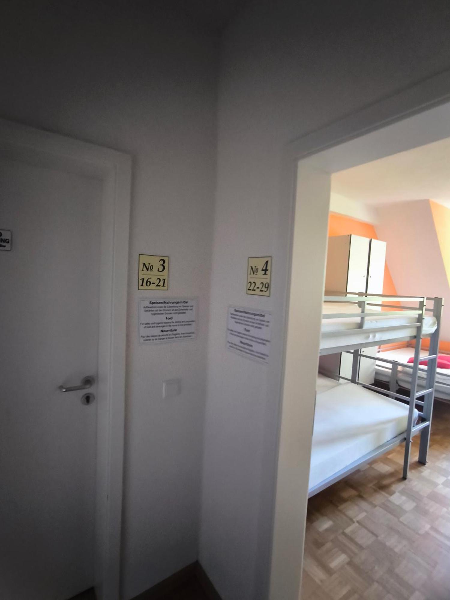 Hostel Waldblick Fryburg Bryzgowijski Zewnętrze zdjęcie